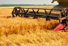 HARVESTOR TRACTOR